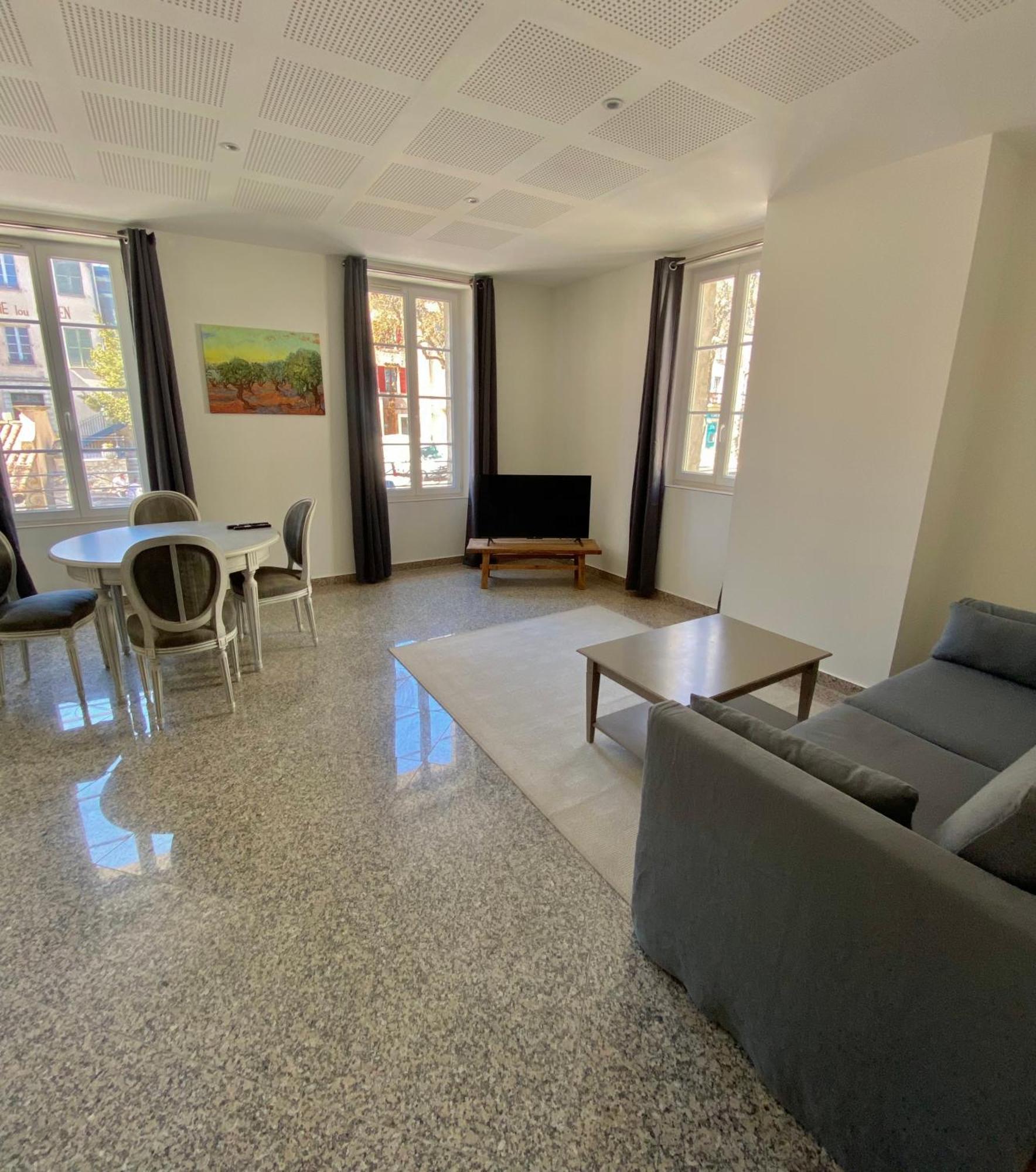 קוטיניאק Hotel La Falaise מראה חיצוני תמונה